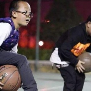 初中篮球基础训练内容有哪些